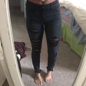 American Eagle Black Hi-Rise Jegging